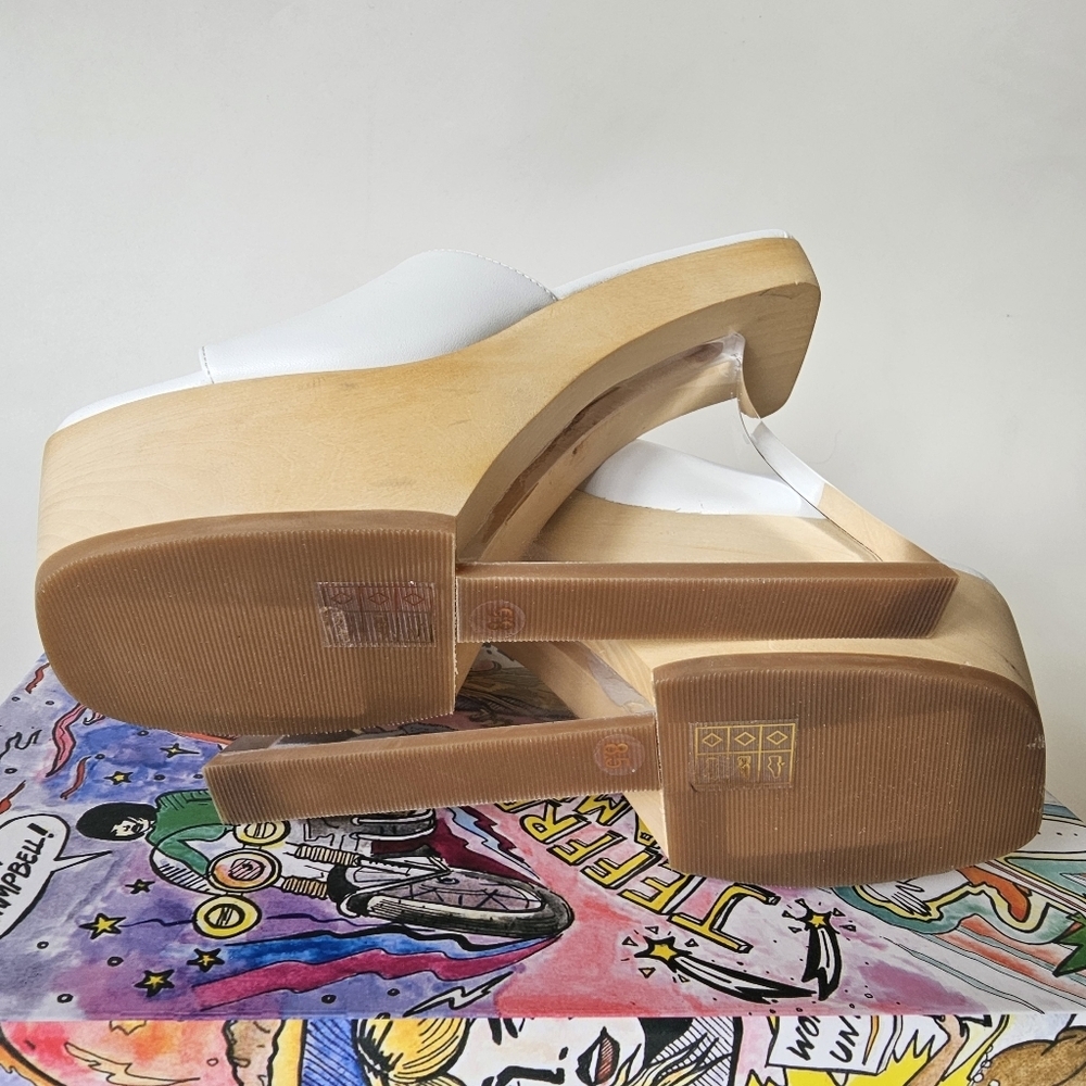 Jeffrey Campbell Pellucid White Faux Leather Lucite Sculptural Heel Sandals - Picture 11 of 13